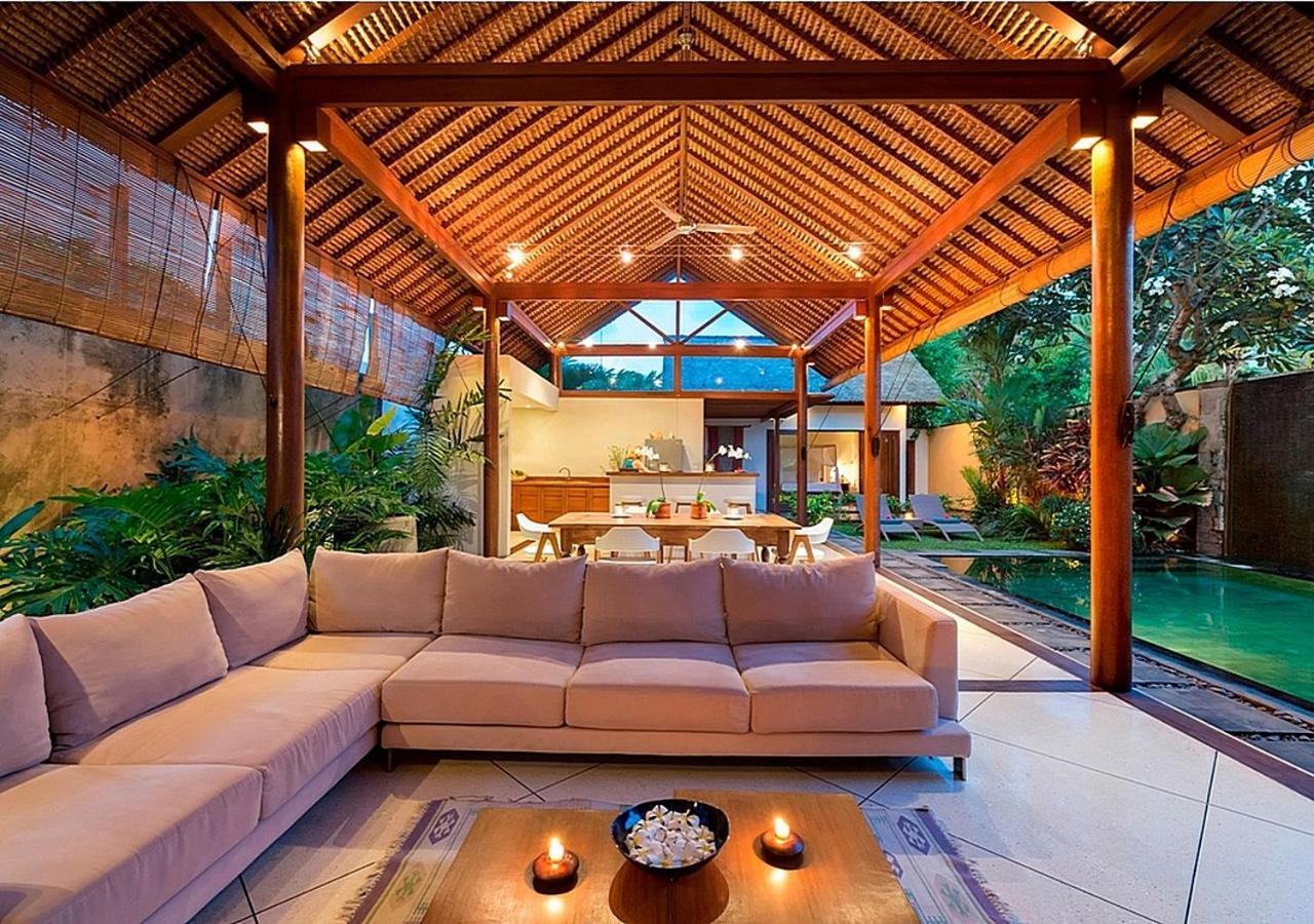סמיניאק Villa Andalas מראה חיצוני תמונה